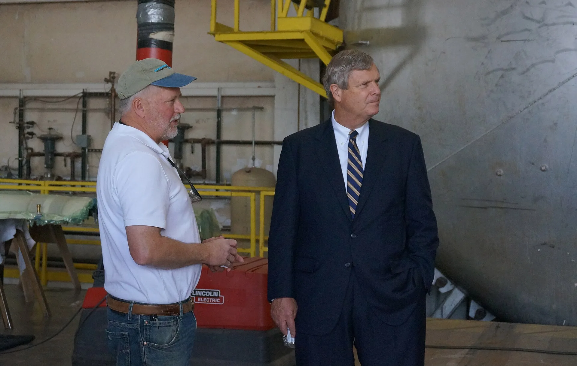 In celebration of National Manufacturing Month, Agriculture Secretary Tom Vilsack tours Obermeyer Hydro, a water control technology manufacturing plant in Wellington, CO on Friday, Oct. 9, 2015. Obermeyer Hydro received assistance from the U.S. Department of Agriculture’s (USDA) Business and Industr