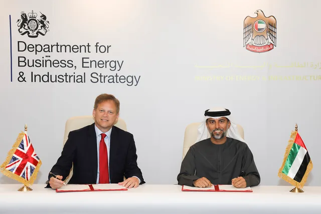 13/01/2023. Abhu Dhabi, United Arab Emirates The .Secretary of State for Business, Energy and Industrial Strategy Grant Shapps signs clean energy MoJ with the UAE Energy Minister Al Mazourel. Ministry of Energy. Picture by Tim Hammond / BEIS. How to write and test a business grant's target audience in one sentence